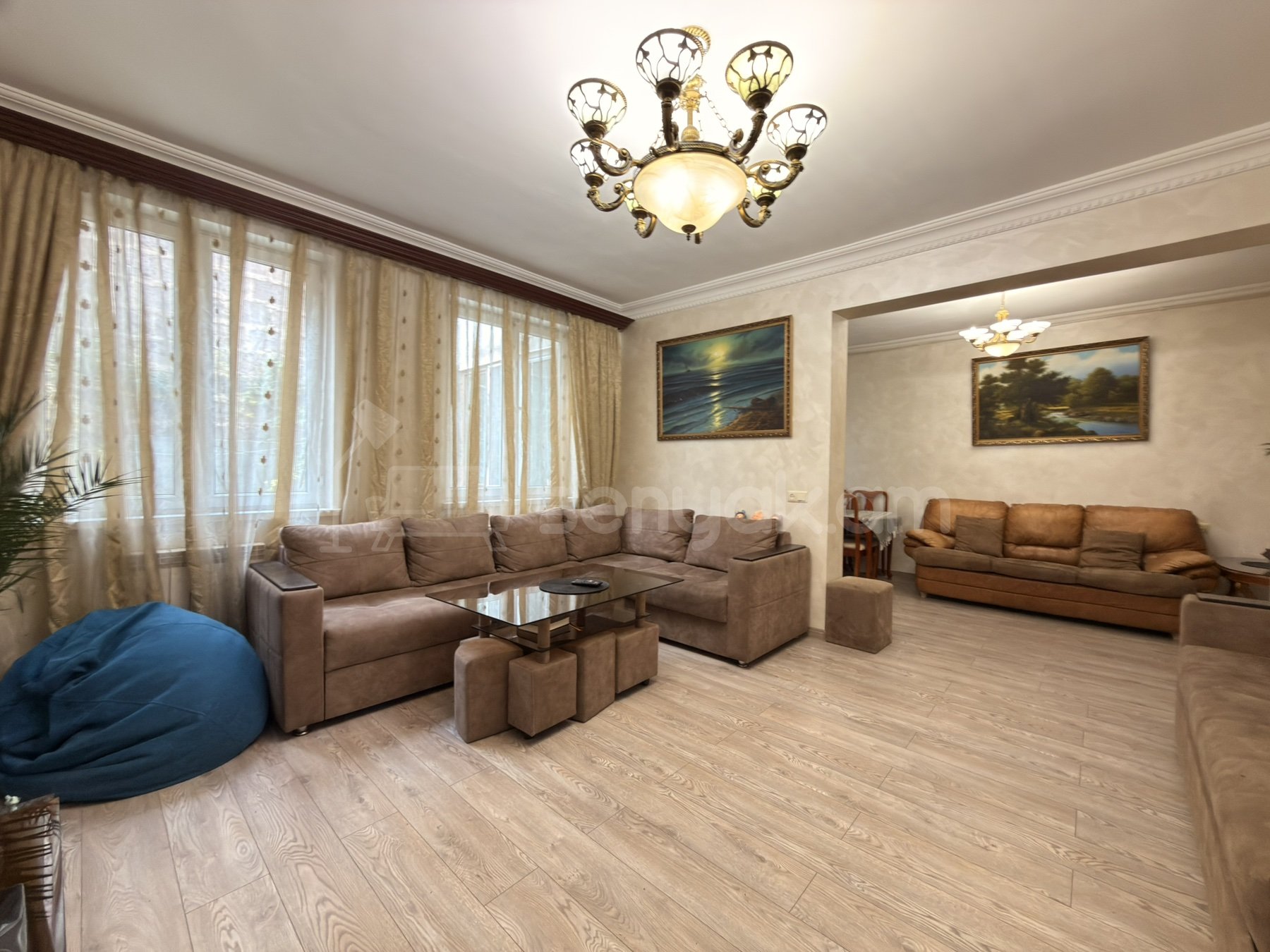 4 Սենյականոց Սեփական Տուն, 151քմ, Կապիտալ Վերանորոգված