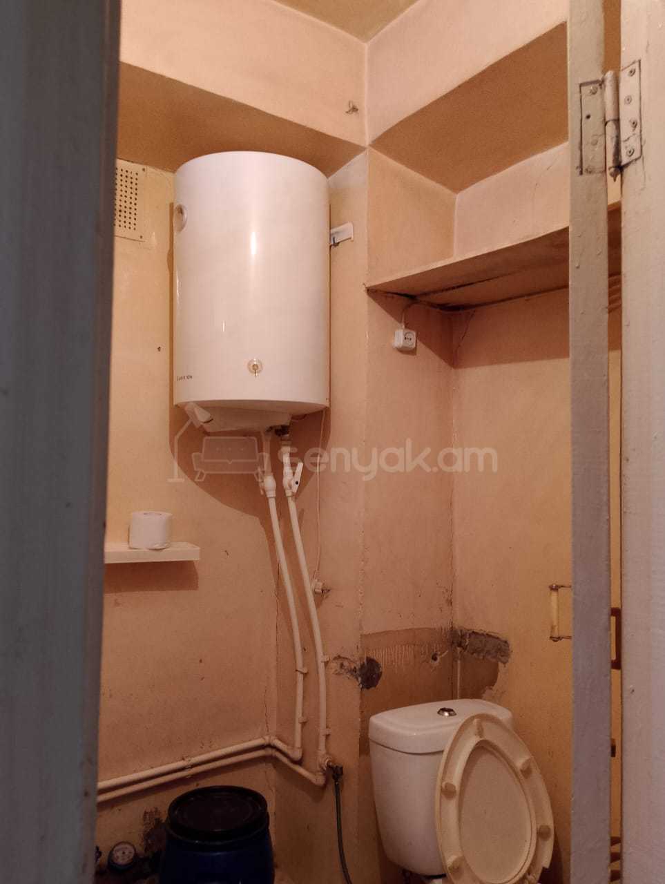 1 Սենյականոց Բնակարան, 45քմ, 8/10 հարկ, Կոսմետիկ Վերանորոգված, Կահավորված, Արևկող