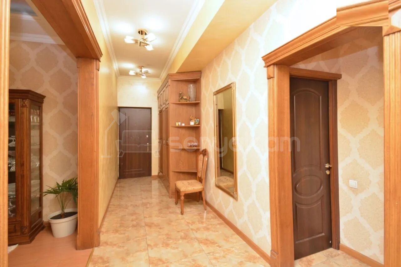 3 Սենյականոց Բնակարան, 105քմ, 4/16 հարկ, Կապիտալ Վերանորոգված