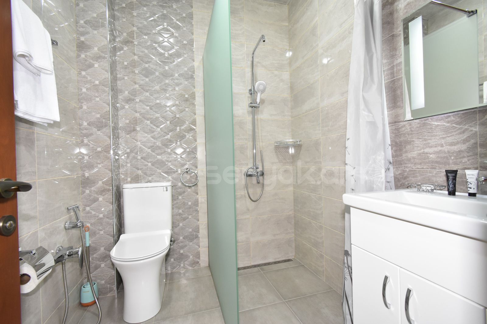 2 Սենյականոց Բնակարան Նորակառույցում, 50քմ, 6/12 հարկ, Դիզայներական Վերանորոգված