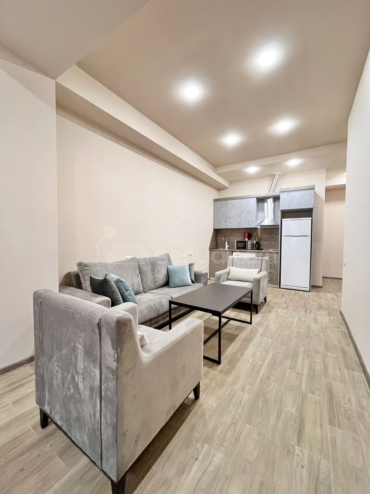 2 Սենյականոց Բնակարան Նորակառույցում, 55քմ, 5/12 հարկ, Դիզայներական Վերանորոգված