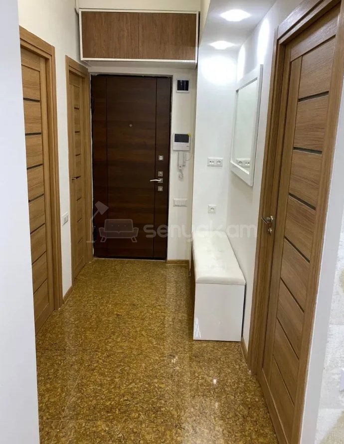 2 Սենյականոց Բնակարան, 50քմ, 9/10 հարկ, Կապիտալ Վերանորոգված, Կահավորված, Արևկող