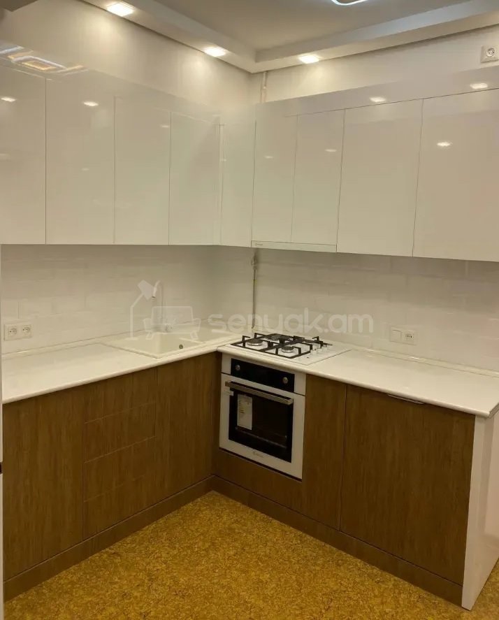 2 Սենյականոց Բնակարան, 50քմ, 9/10 հարկ, Կապիտալ Վերանորոգված, Կահավորված, Արևկող