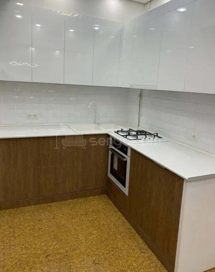 2 Սենյականոց Բնակարան, 50քմ, 9/10 հարկ, Կապիտալ Վերանորոգված, Կահավորված, Արևկող