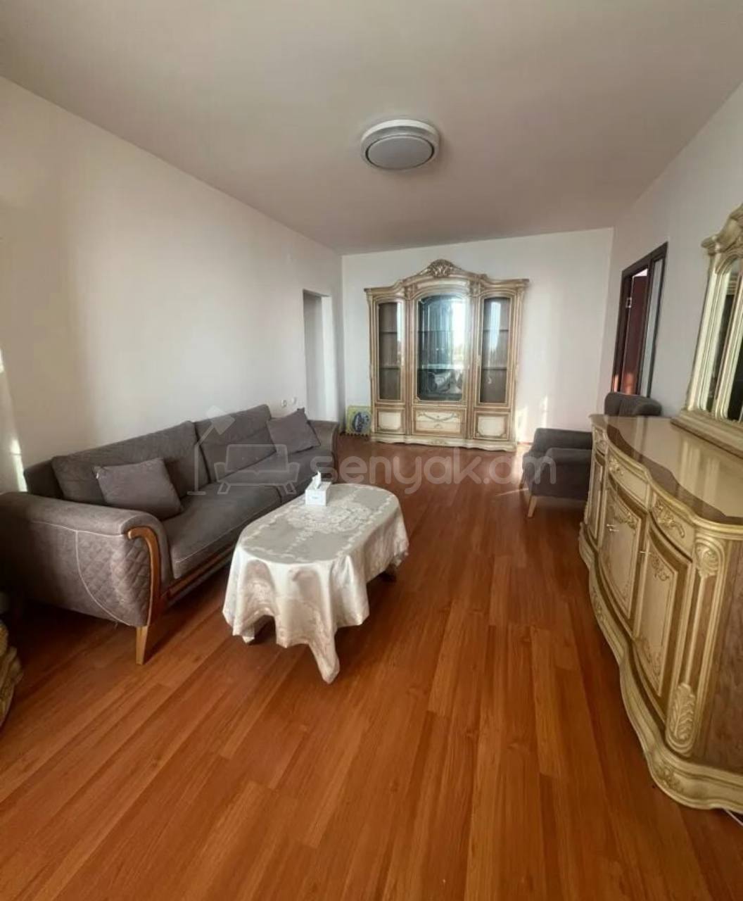 3 Սենյականոց Բնակարան, 80քմ, 11/11 հարկ, Կոսմետիկ Վերանորոգված, Կահավորված