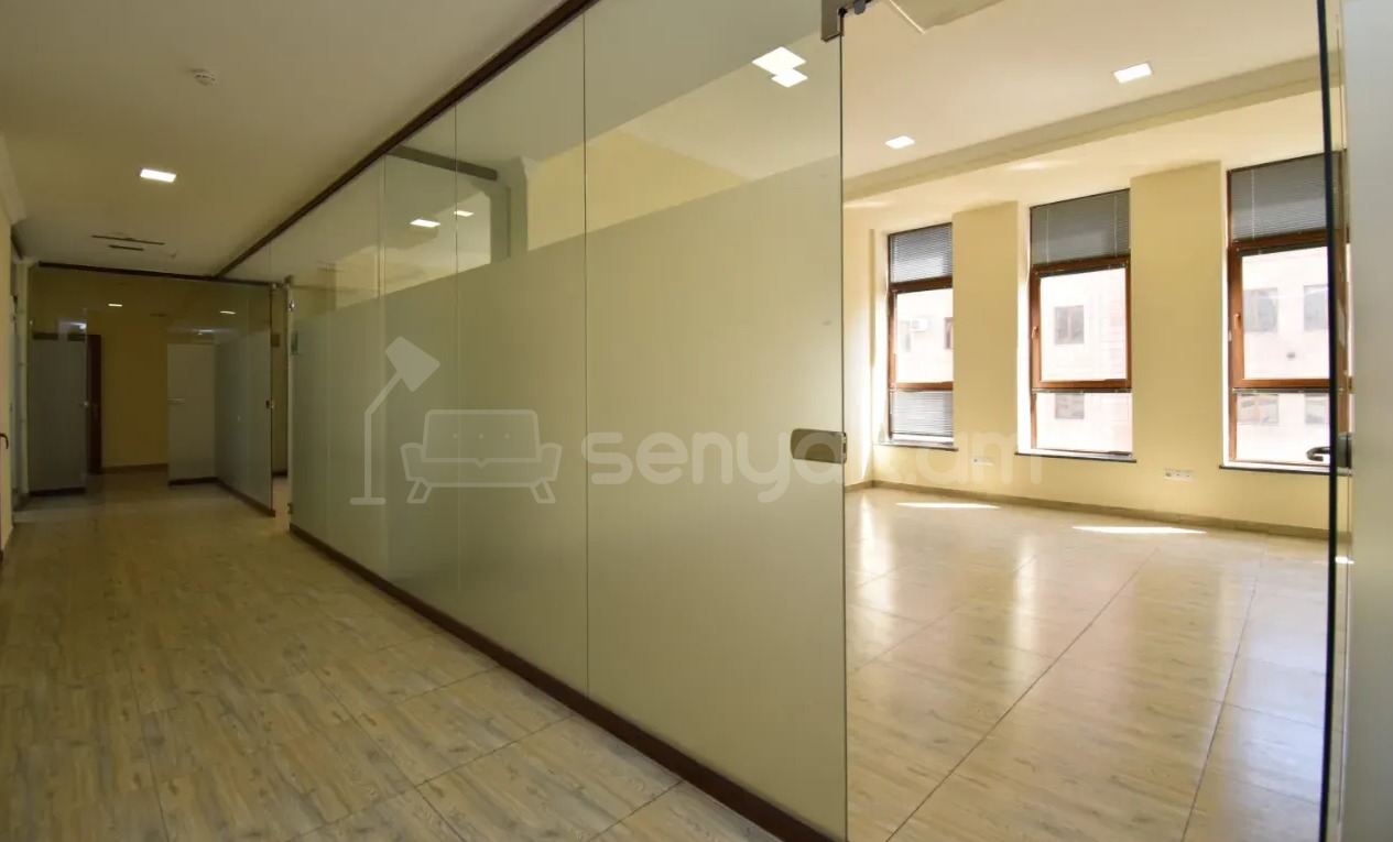 Նորակառույց Օֆիսային Տարածք, 280քմ