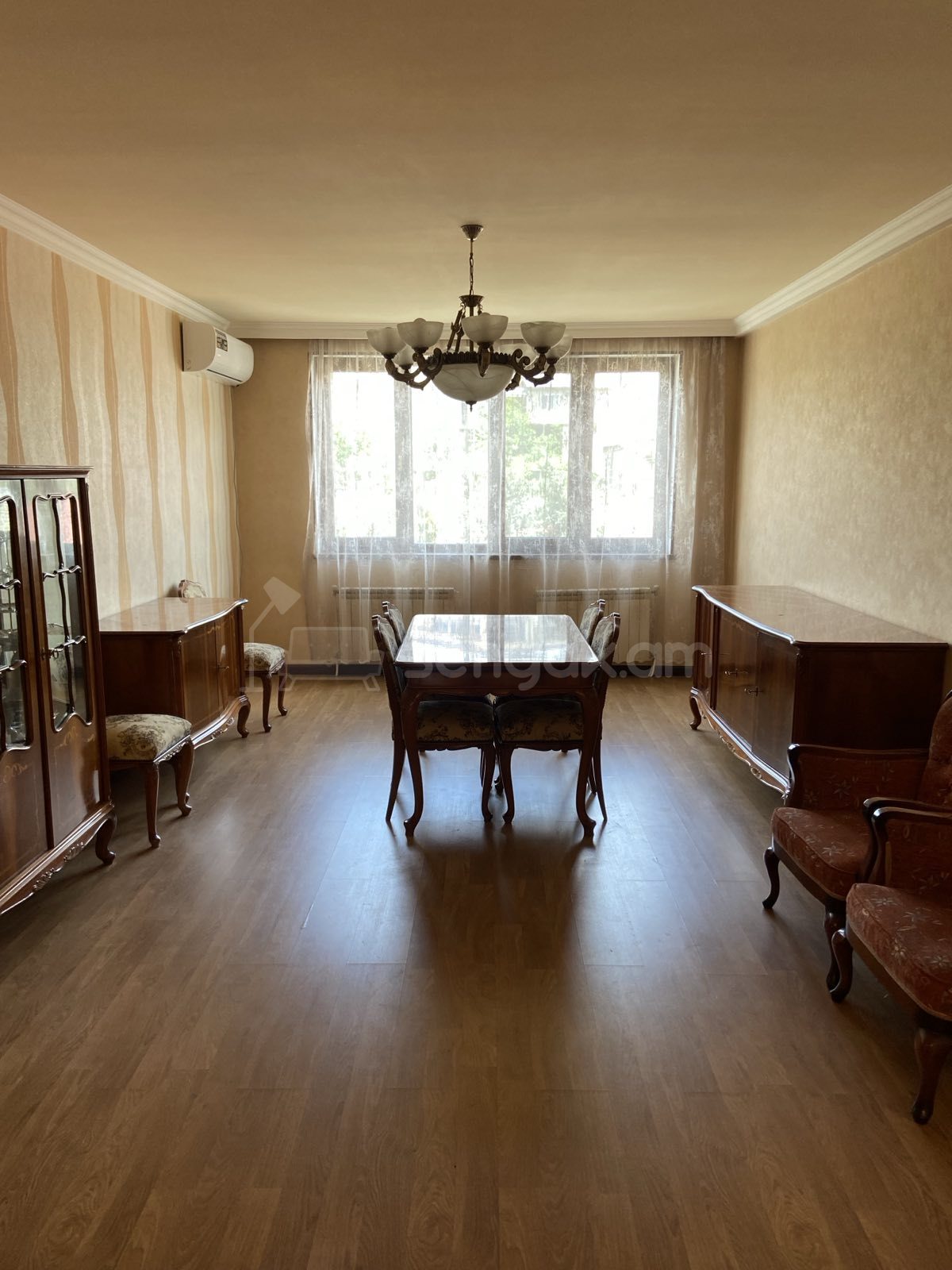 3 Սենյականոց Բնակարան, 96քմ, 5/9 հարկ, Կապիտալ Վերանորոգված, Կահավորված, Արևկող