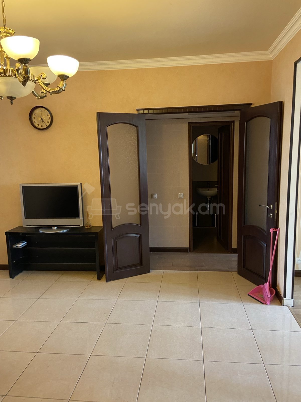 3 Սենյականոց Բնակարան, 96քմ, 5/9 հարկ, Կապիտալ Վերանորոգված, Կահավորված, Արևկող