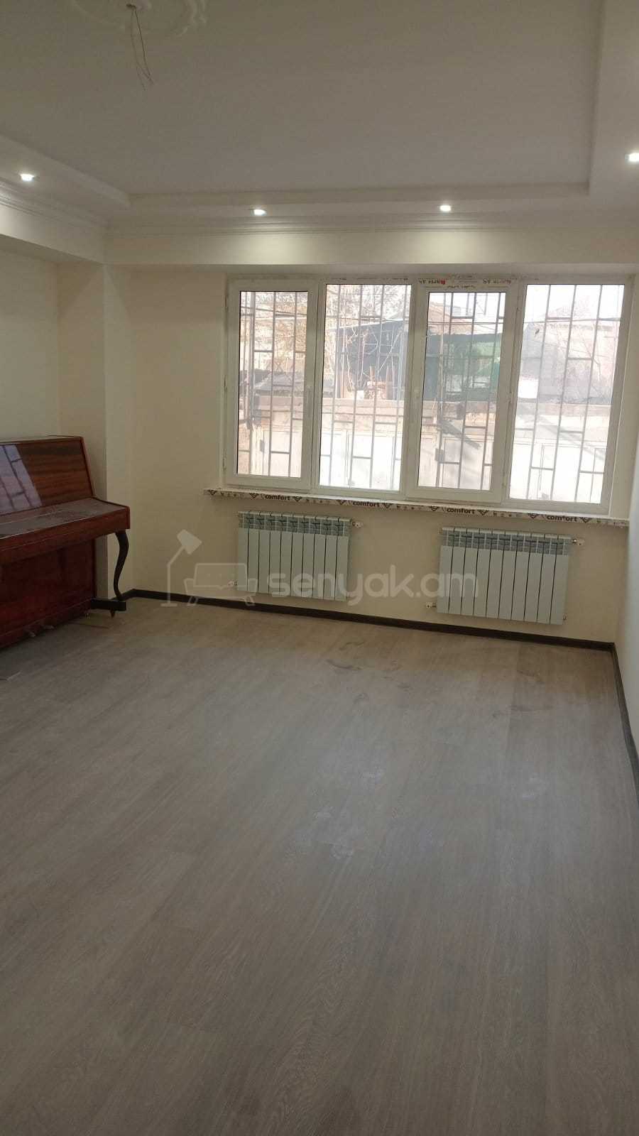 3 Սենյականոց Բնակարան, 74քմ, 1/14 հարկ, Կապիտալ Վերանորոգված