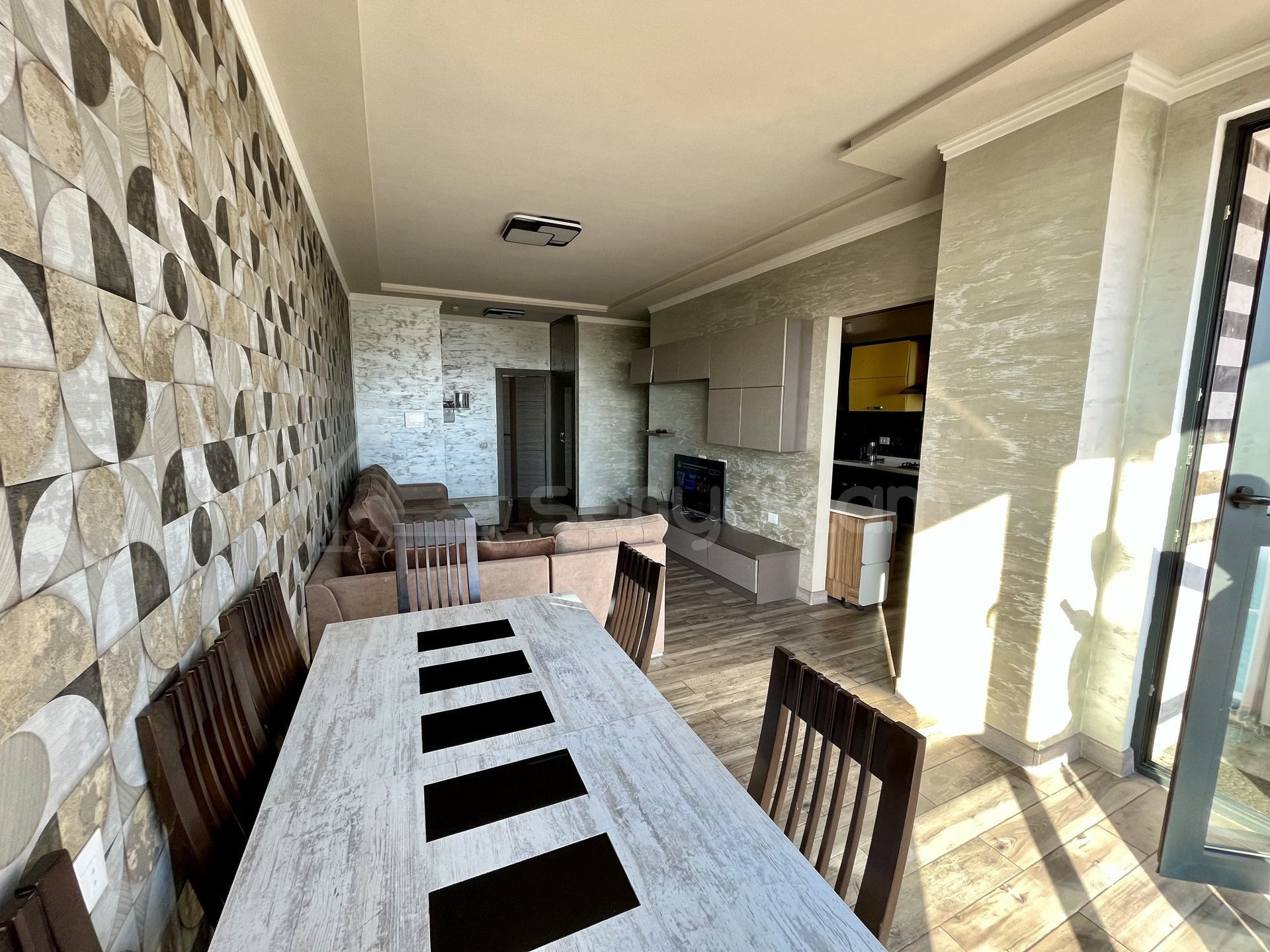 3 Սենյականոց Բնակարան Նորակառույցում, 80քմ, 6/15 հարկ, Կապիտալ Վերանորոգված