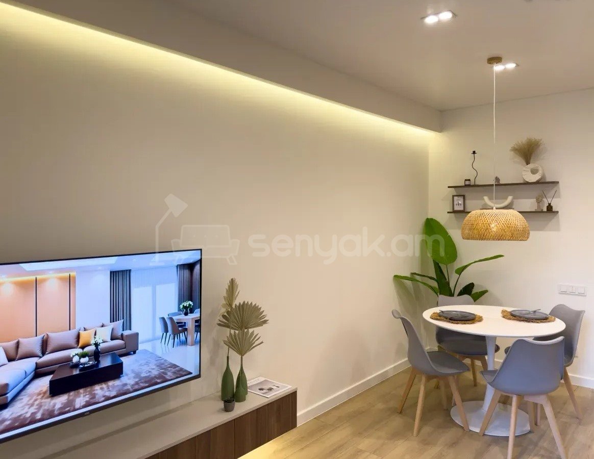 2 Սենյականոց Բնակարան, 48քմ, 2/9 հարկ, Կապիտալ Վերանորոգված