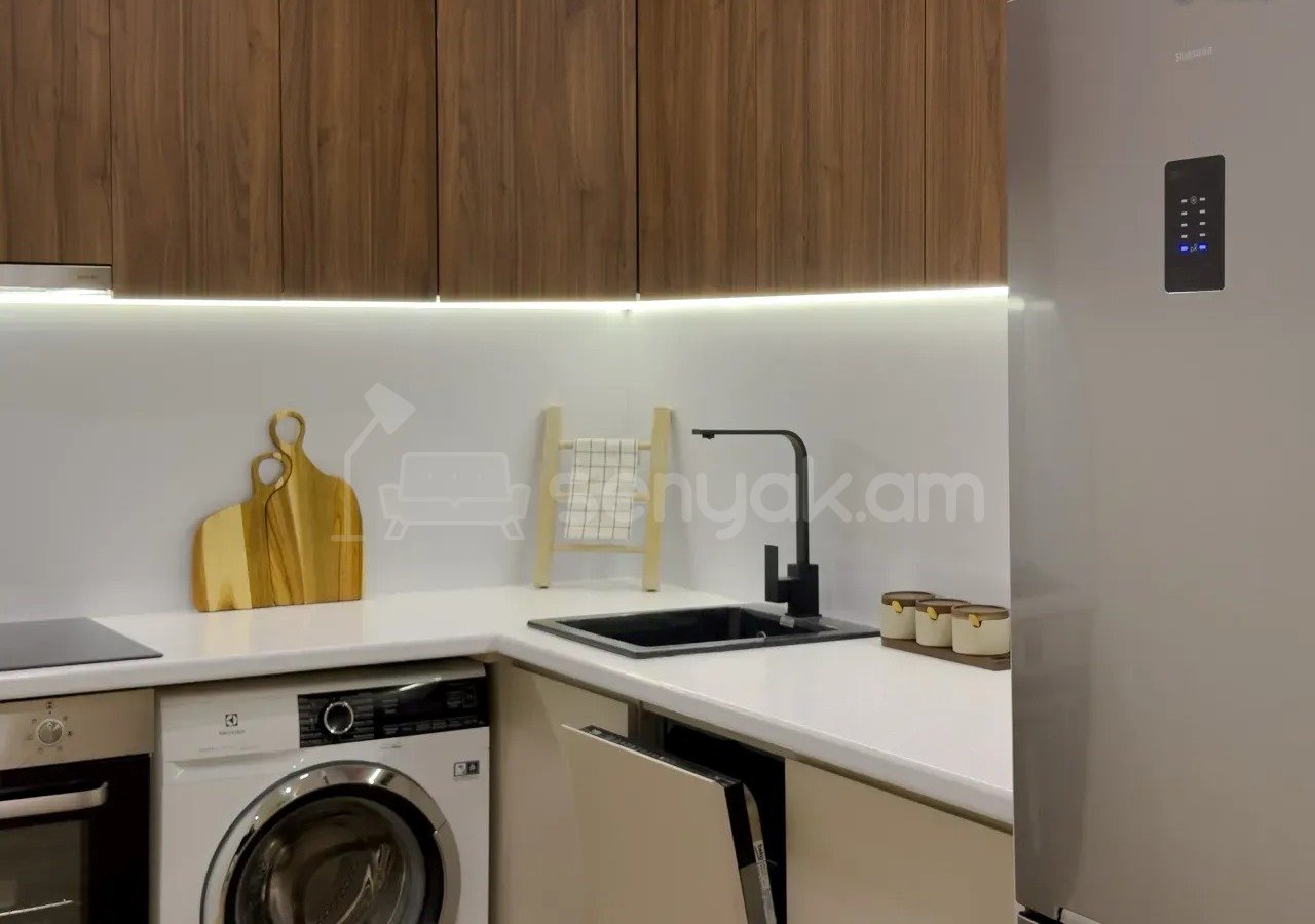 2 Սենյականոց Բնակարան, 48քմ, 2/9 հարկ, Կապիտալ Վերանորոգված