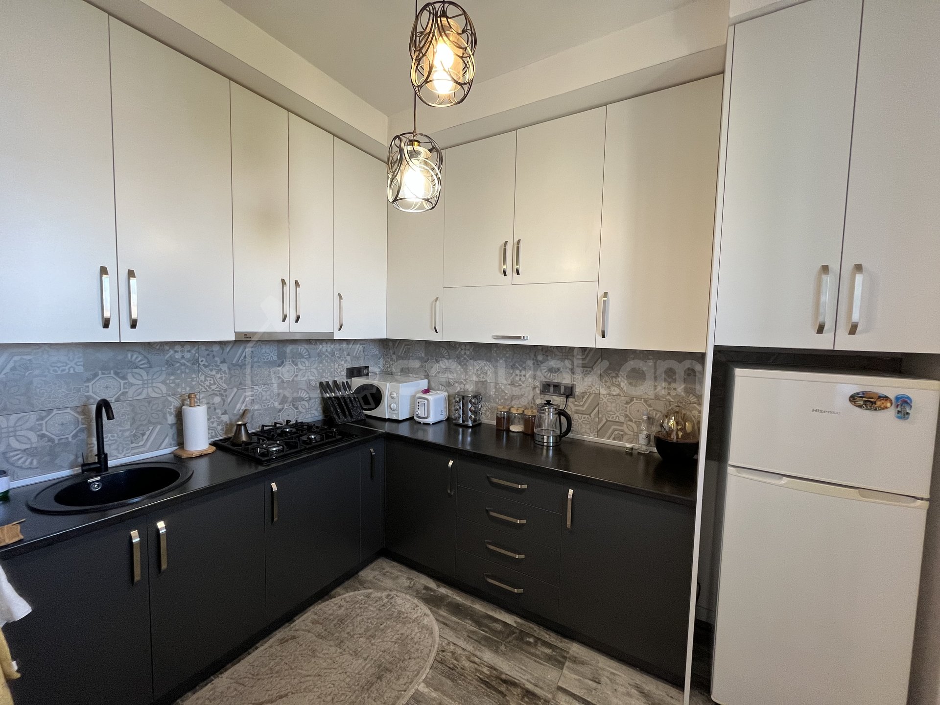 3 Սենյականոց Բնակարան Նորակառույցում, 80քմ, 7/15 հարկ, Կապիտալ Վերանորոգված