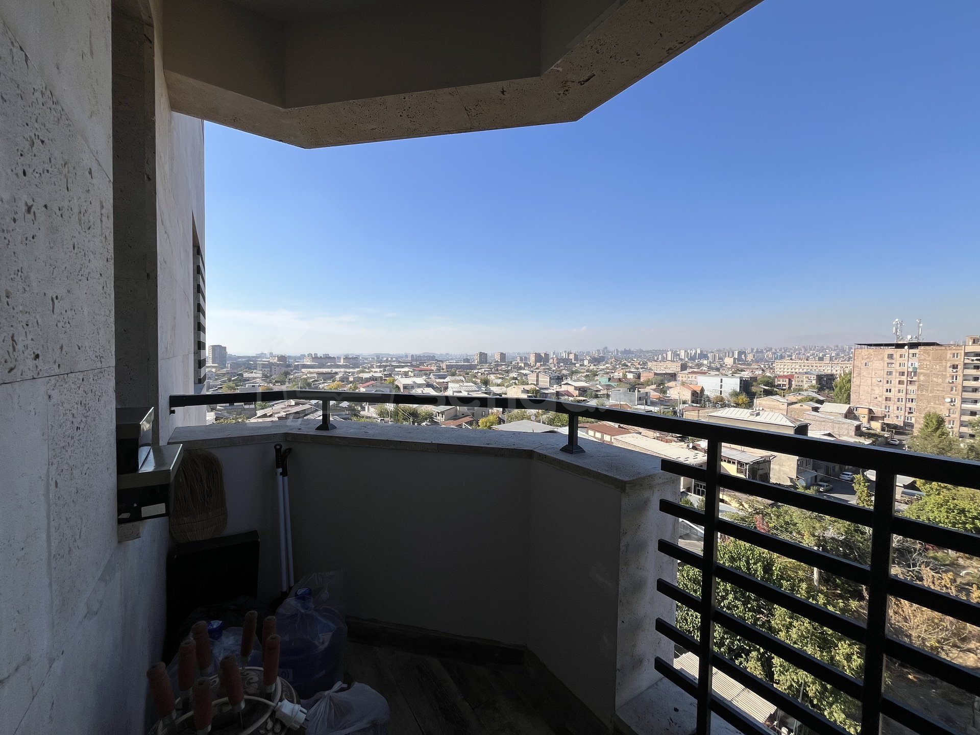 3 Սենյականոց Բնակարան Նորակառույցում, 80քմ, 7/15 հարկ, Կապիտալ Վերանորոգված