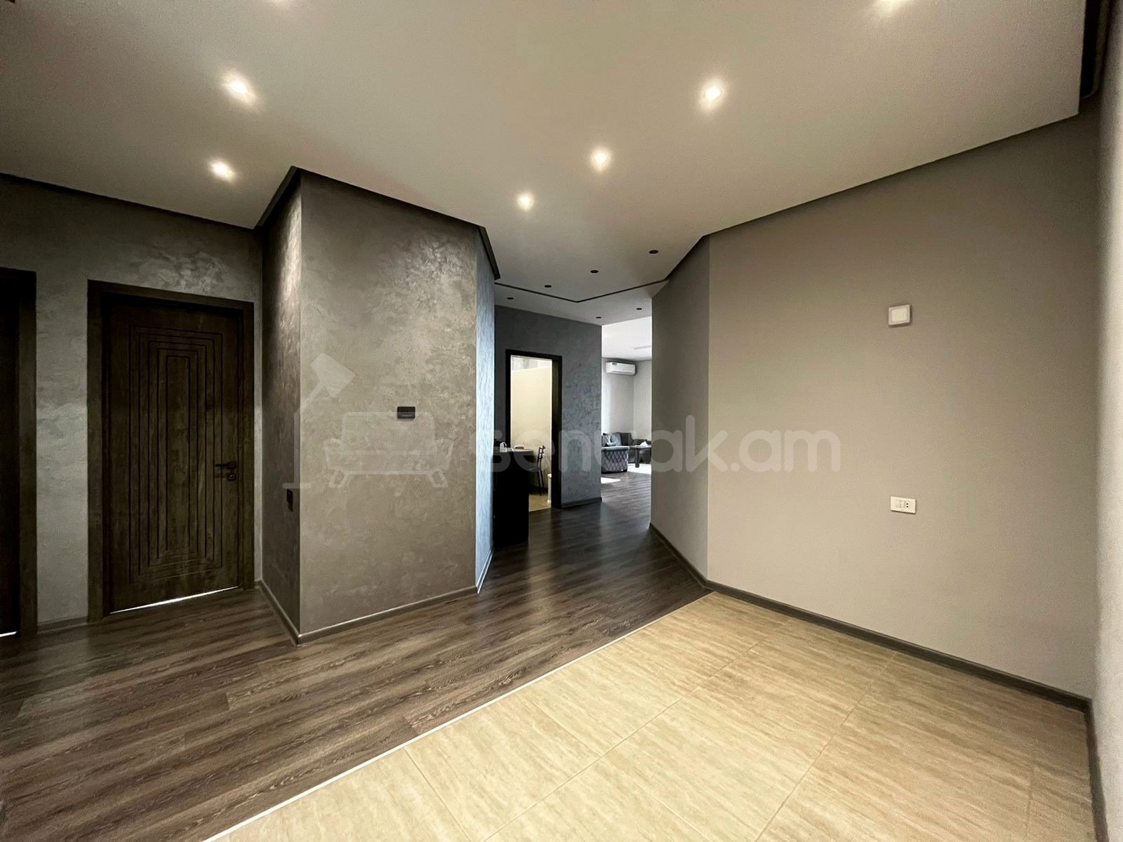 4 Սենյականոց Բնակարան Նորակառույցում, 129քմ, 5/5 հարկ, Կապիտալ Վերանորոգված