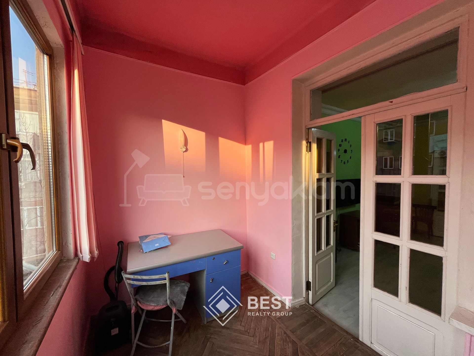 3 Սենյականոց Բնակարան Քարե Շենքում, 68քմ, 4/5 հարկ, Նորմալ Վիճակում, Կահավորված, Արևկող