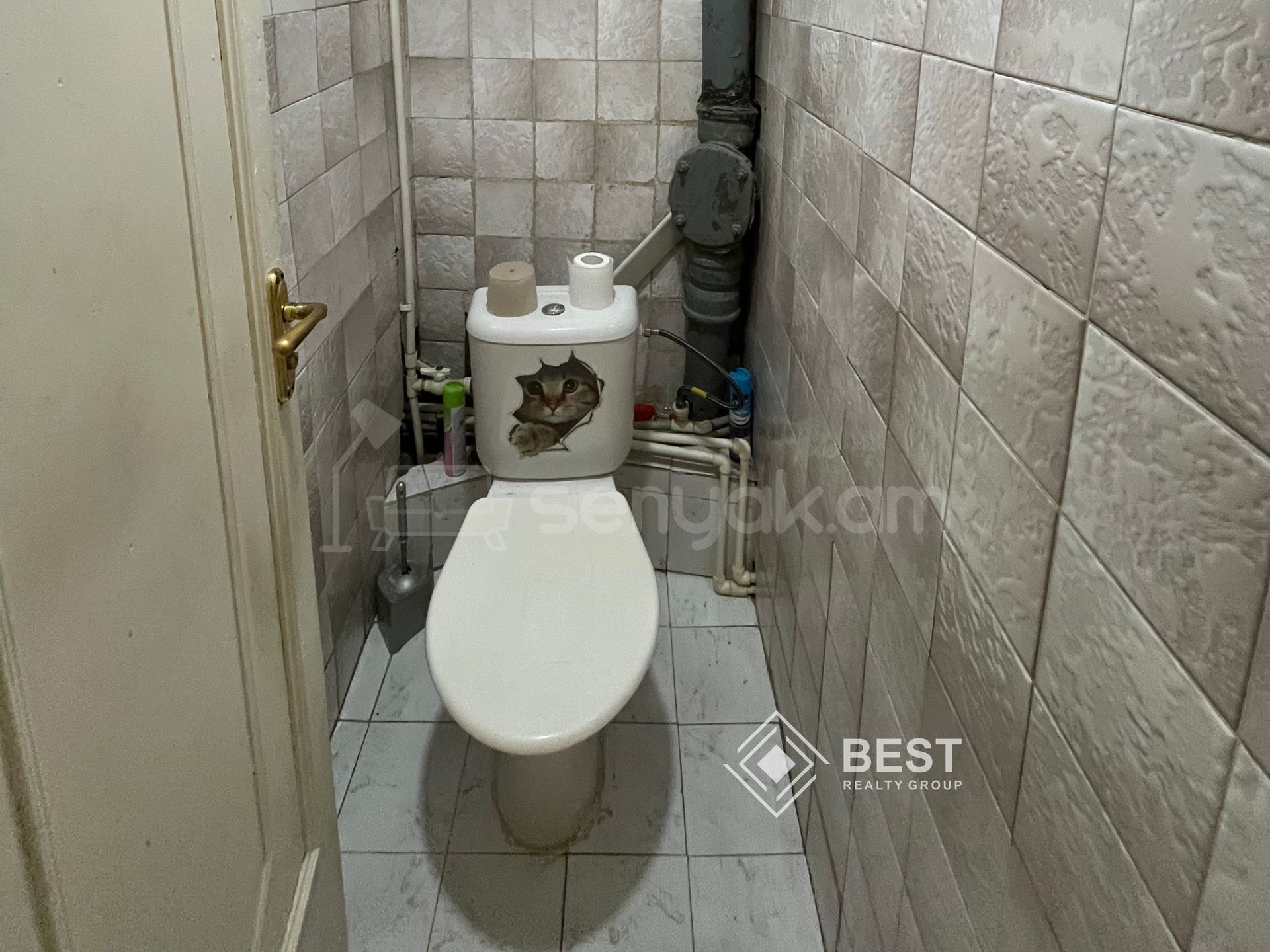 3 Սենյականոց Բնակարան Քարե Շենքում, 68քմ, 4/5 հարկ, Նորմալ Վիճակում, Կահավորված, Արևկող