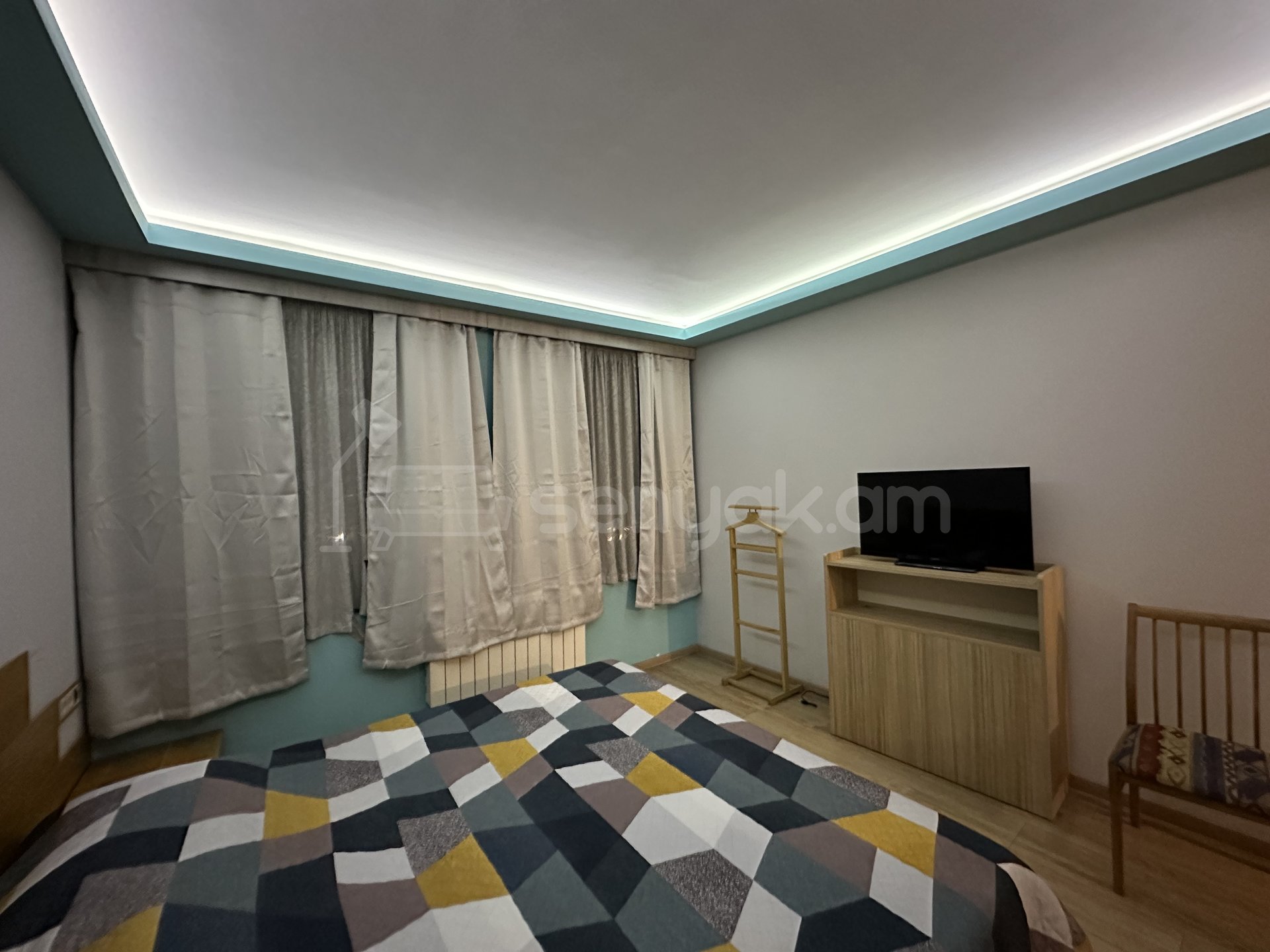 Օֆիսային Տարածք, 235քմ, Կապիտալ Վերանորոգված