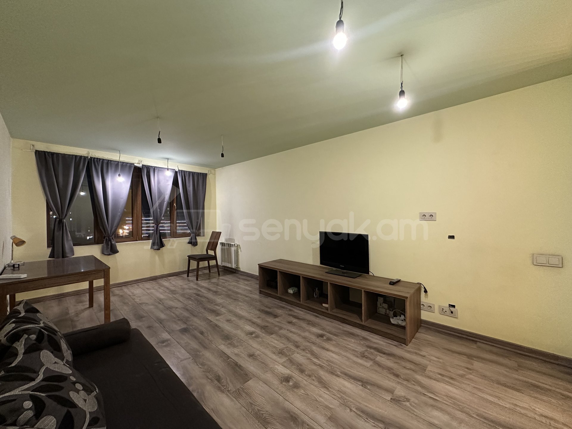 Օֆիսային Տարածք, 235քմ, Կապիտալ Վերանորոգված