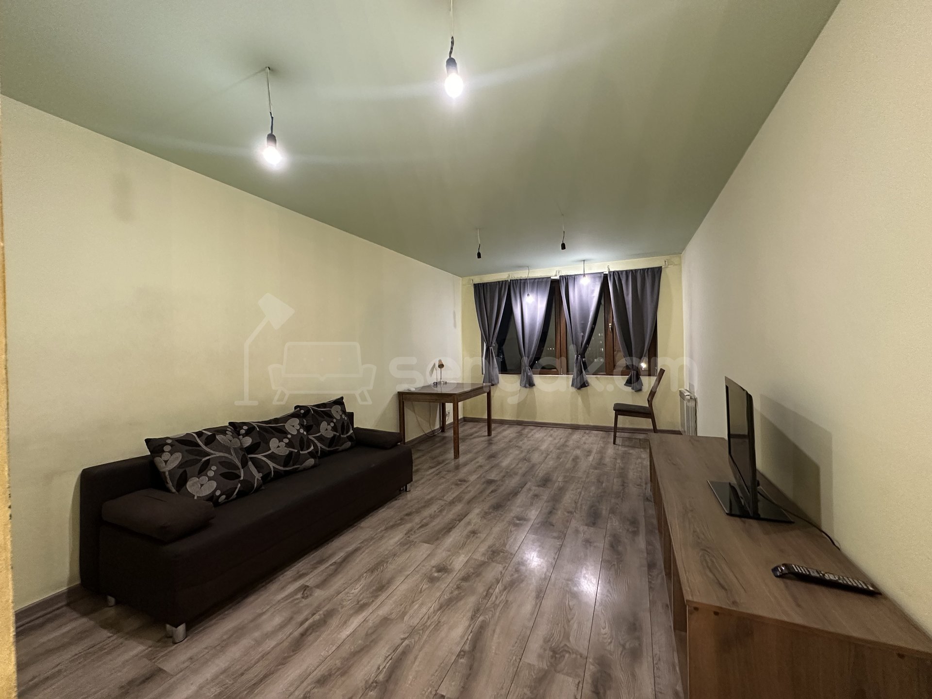 Օֆիսային Տարածք, 235քմ, Կապիտալ Վերանորոգված