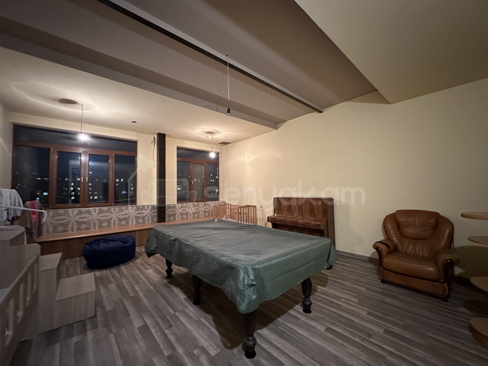 Օֆիսային Տարածք, 235քմ, Կապիտալ Վերանորոգված