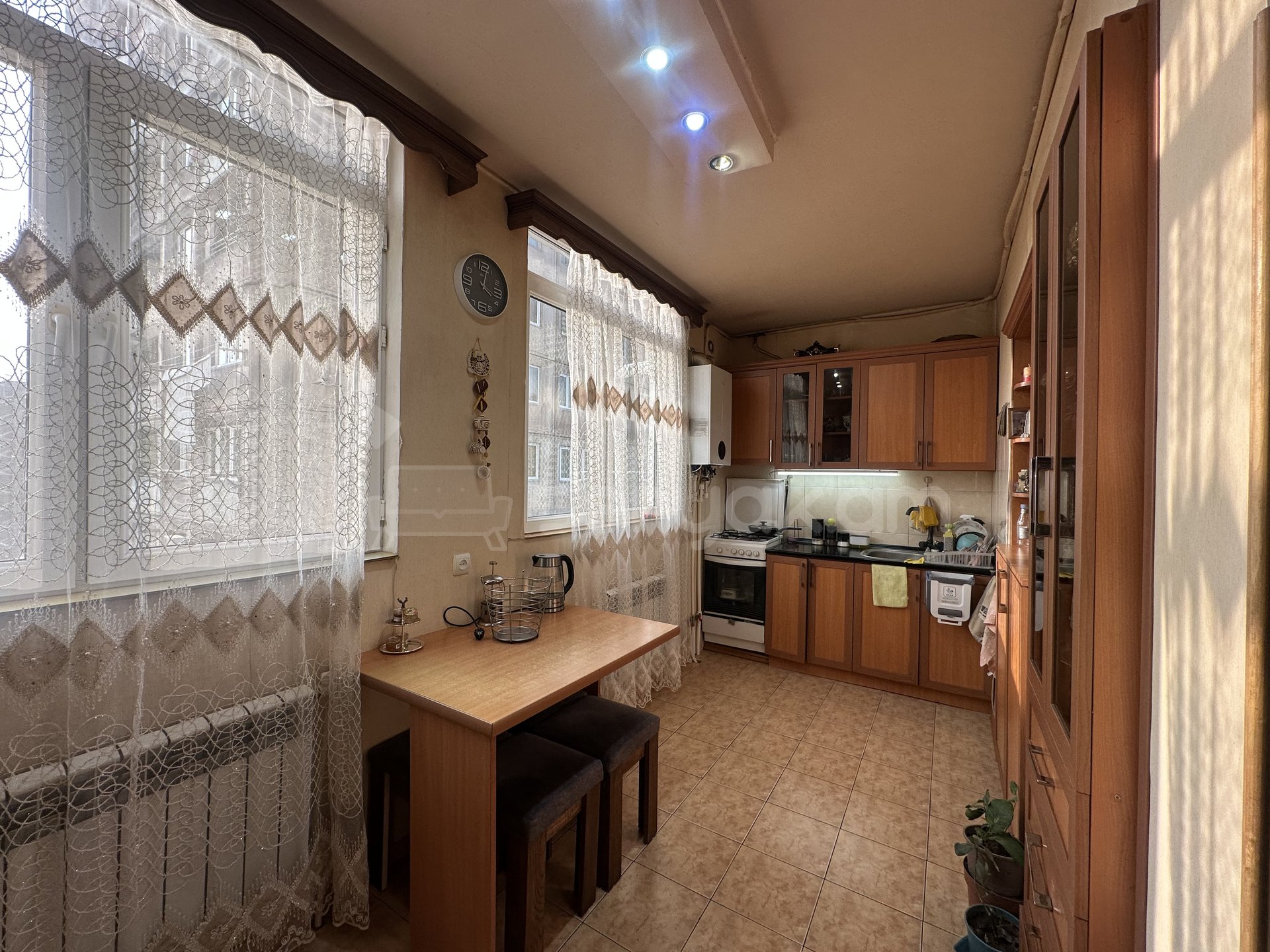 3 Սենյականոց Բնակարան Նորակառույցում, 97քմ, 5/10 հարկ, Կապիտալ Վերանորոգված