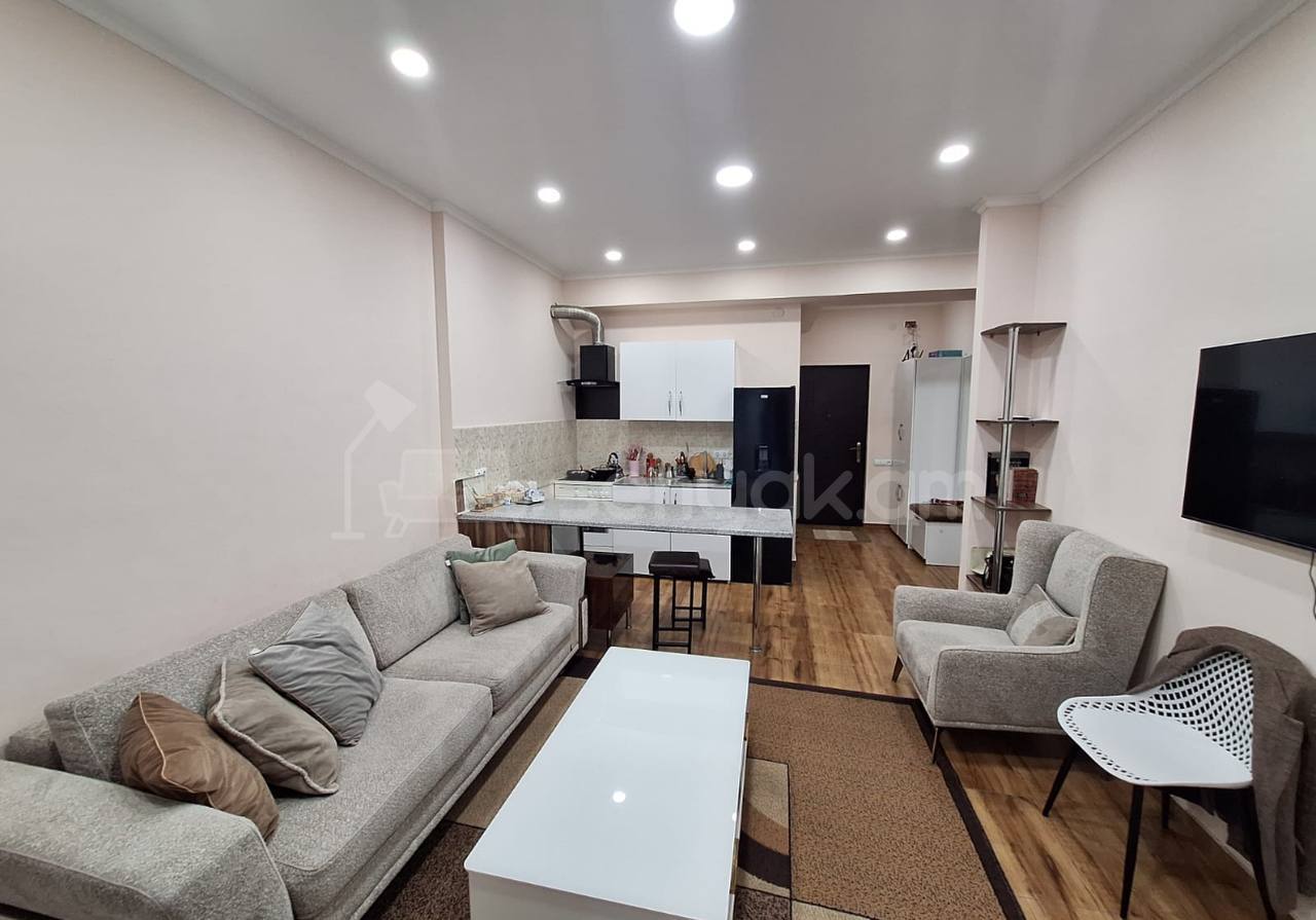 2 Սենյականոց Բնակարան Նորակառույցում, 55քմ, 3/8 հարկ, Կապիտալ Վերանորոգված, Կահավորված, Արևկող