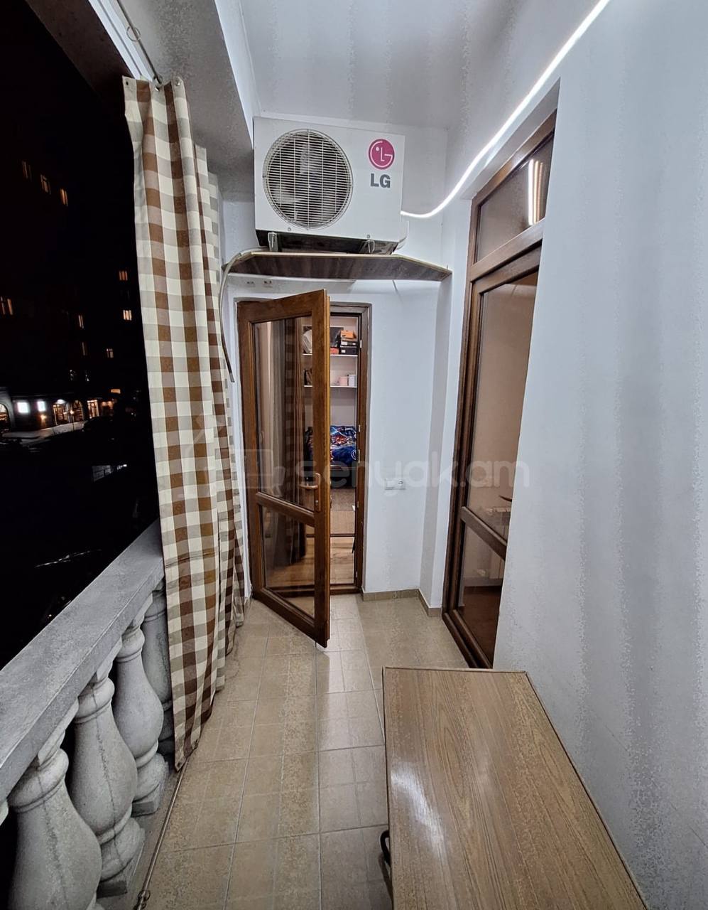 2 Սենյականոց Բնակարան Նորակառույցում, 55քմ, 3/8 հարկ, Կապիտալ Վերանորոգված, Կահավորված, Արևկող