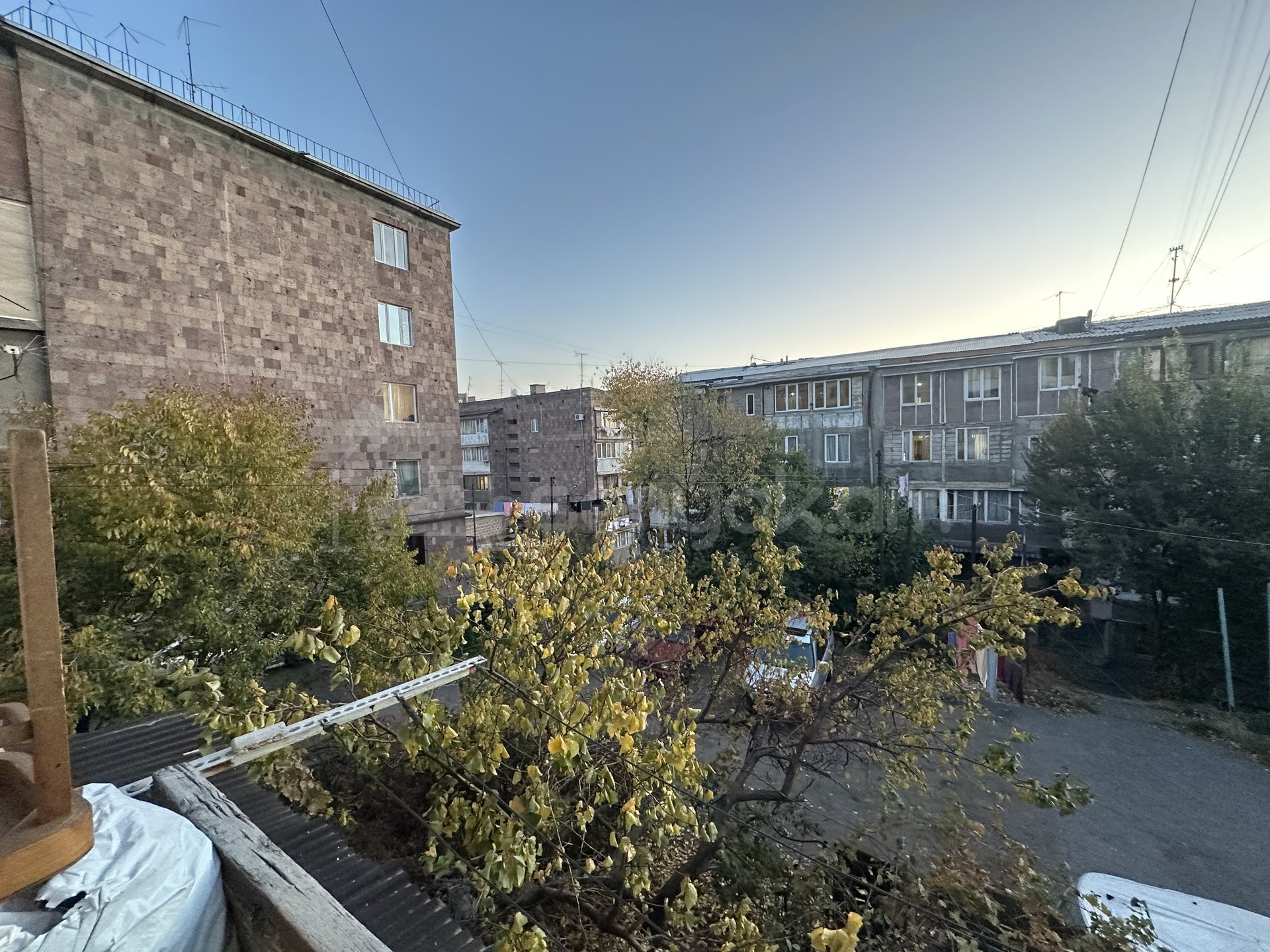 3 Սենյականոց Բնակարան, 73քմ, 2/4 հարկ, Կոսմետիկ Վերանորոգված