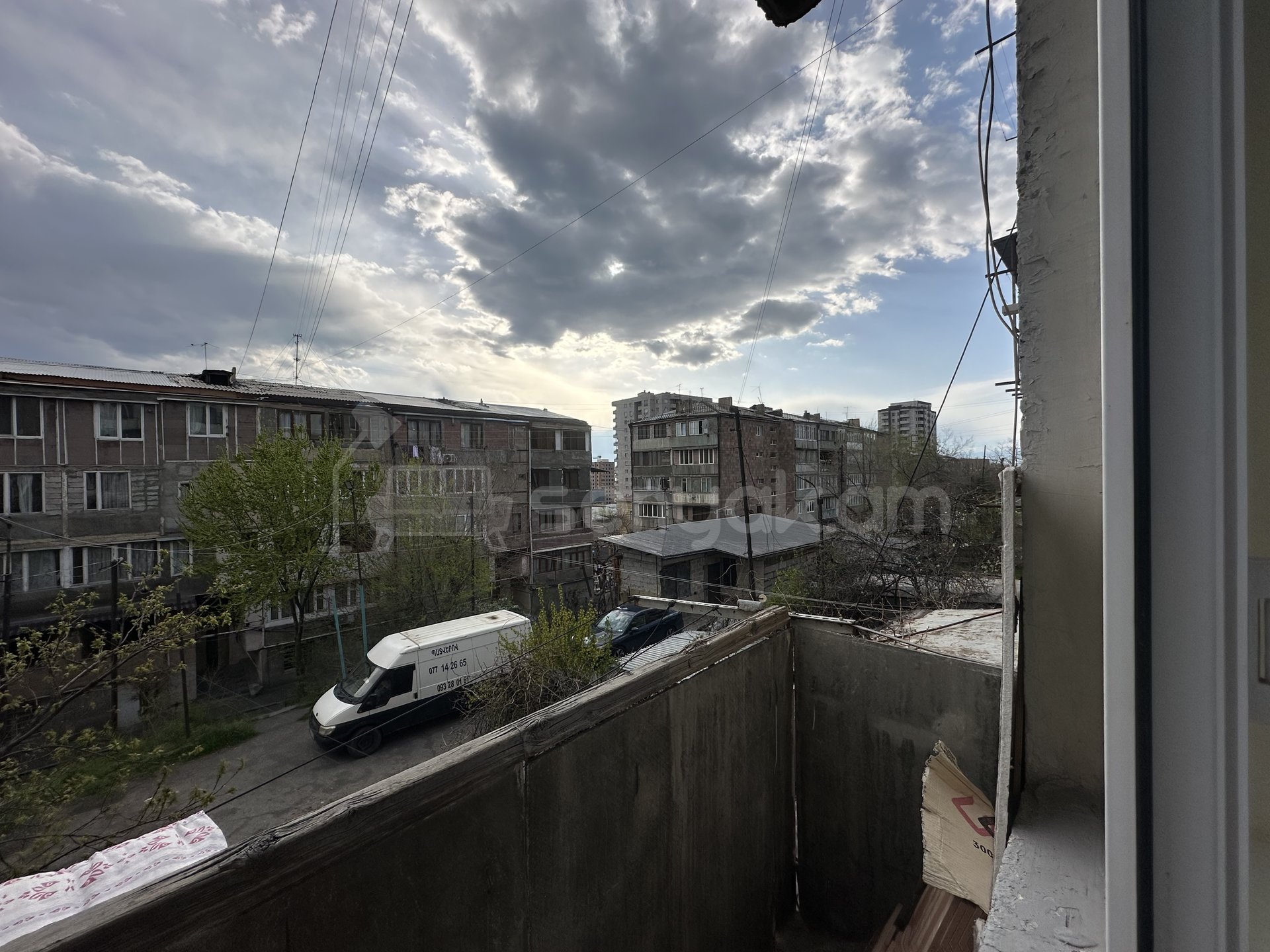 3 Սենյականոց Բնակարան, 73քմ, 2/4 հարկ, Կոսմետիկ Վերանորոգված