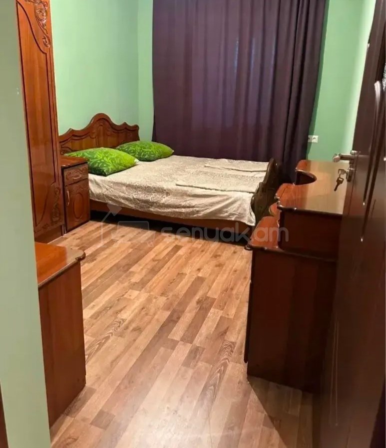 3 Սենյականոց Բնակարան, 90քմ, 3/9 հարկ, Նորմալ Վիճակում, Կահավորված