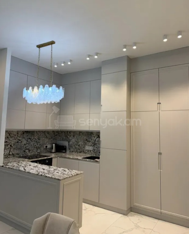 4 Սենյականոց Բնակարան Նորակառույցում, 130քմ, 4/15 հարկ, Դիզայներական Վերանորոգված, Կահավորված, Արևկող