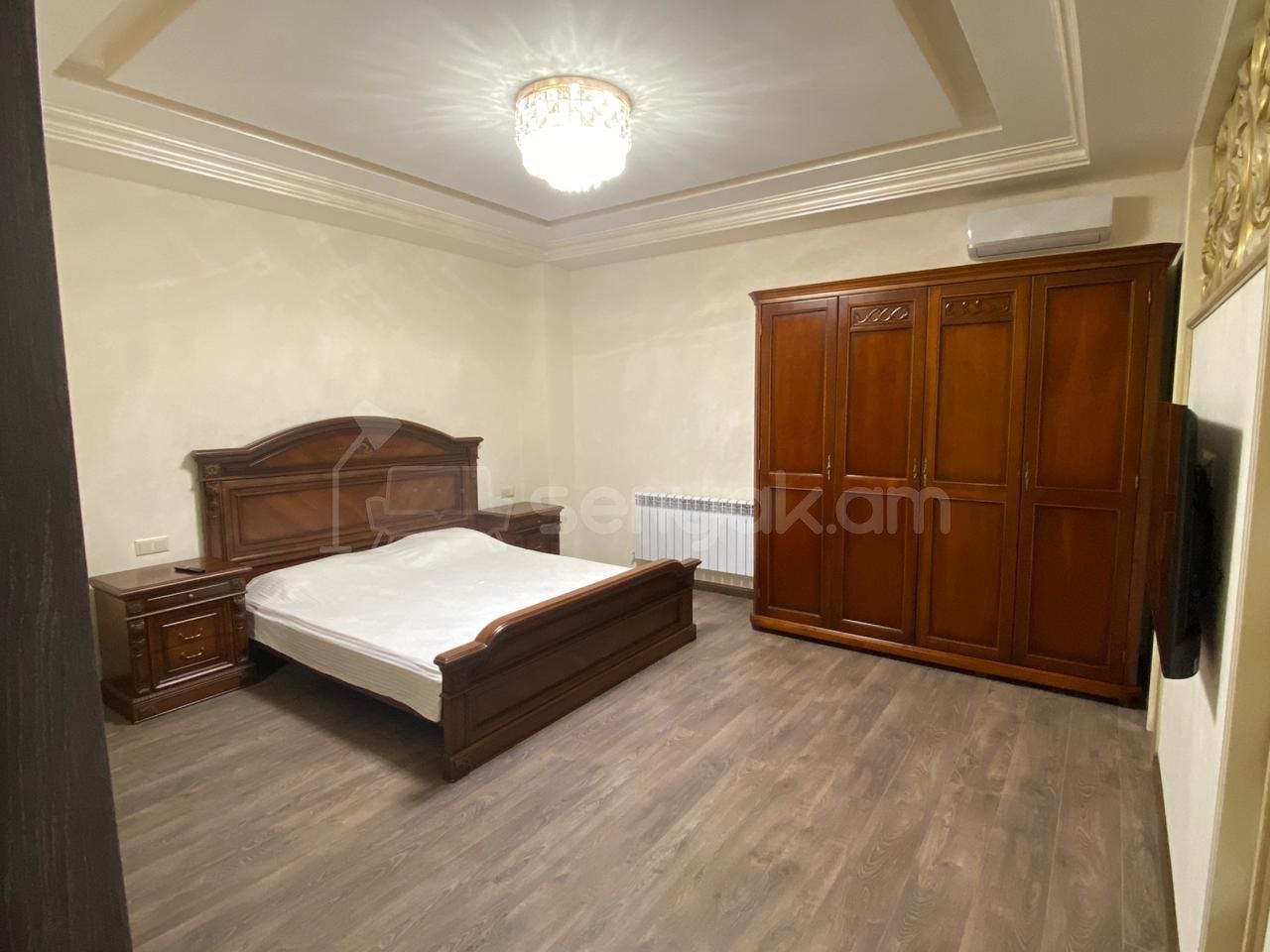 3 Սենյականոց Բնակարան Նորակառույցում, 80քմ, 7/12 հարկ, Դիզայներական Վերանորոգված