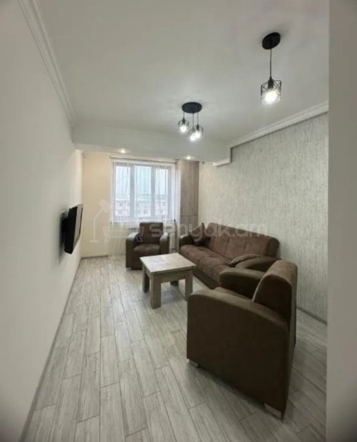 2 Սենյականոց Բնակարան Քարե Շենքում, 40քմ, 5/5 հարկ, Կապիտալ Վերանորոգված, Կահավորված, Արևկող