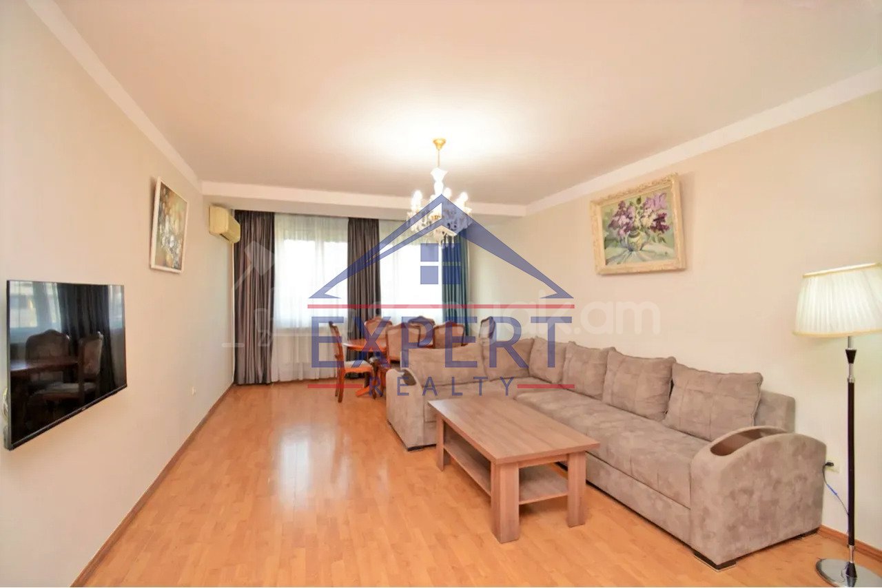 3 Սենյականոց Բնակարան, 90քմ, 6/10 հարկ, Կապիտալ Վերանորոգված, Կահավորված, Արևկող