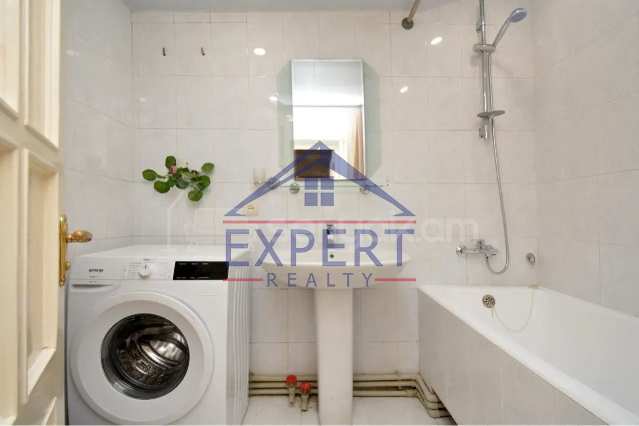 3 Սենյականոց Բնակարան, 90քմ, 6/10 հարկ, Կապիտալ Վերանորոգված, Կահավորված, Արևկող