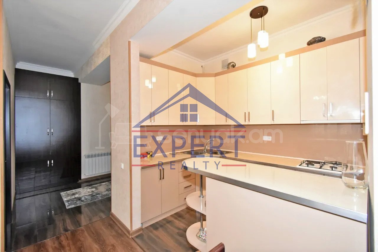 2 Սենյականոց Բնակարան Նորակառույցում, 60քմ, 8/19 հարկ, Կապիտալ Վերանորոգված, Կահավորված, Արևկող