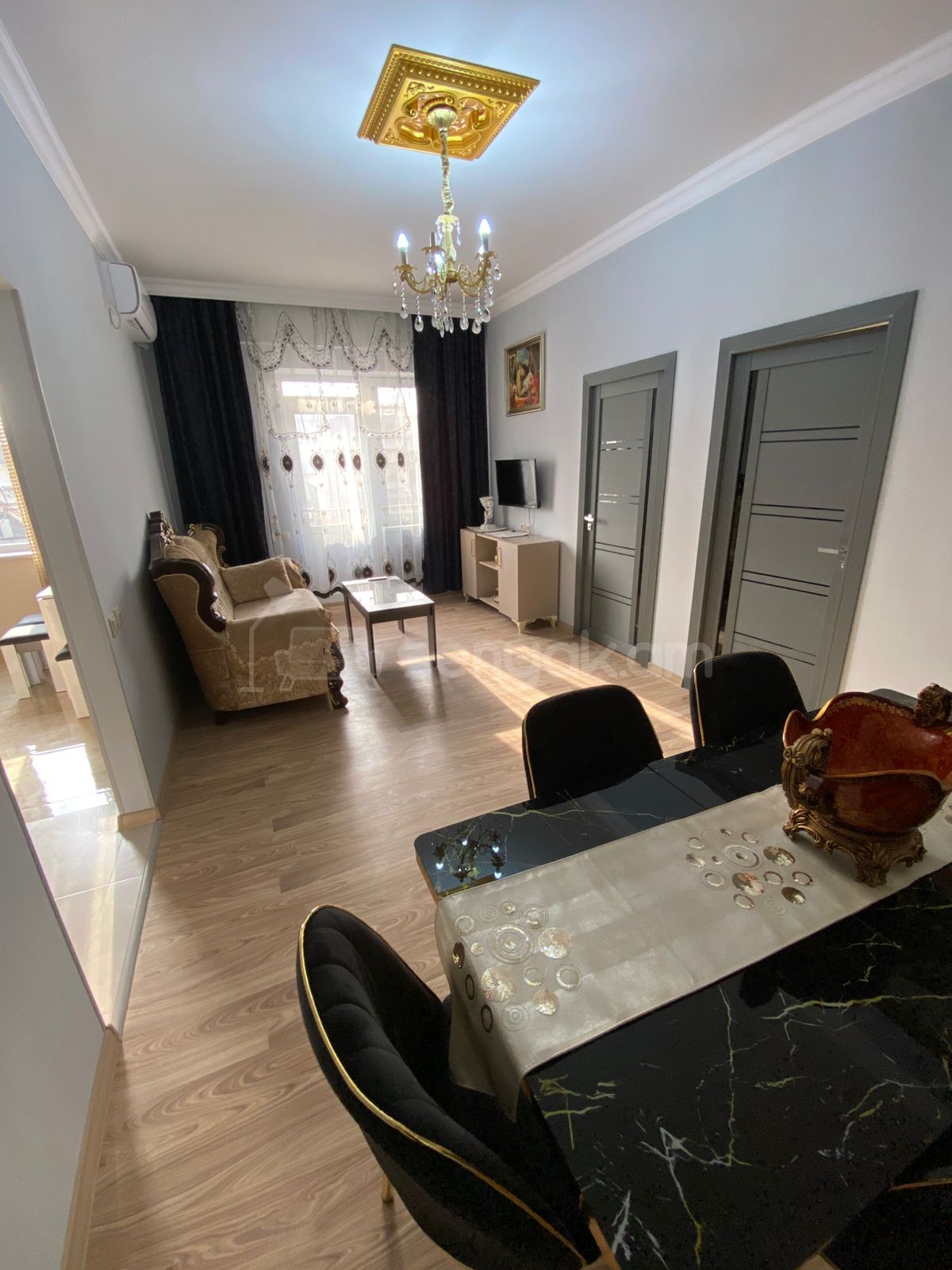 3 Սենյականոց Բնակարան Նորակառույցում, 70քմ, 2/4 հարկ, Դիզայներական Վերանորոգված, Կահավորված, Արևկող