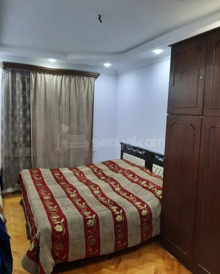 3 Սենյականոց Բնակարան, 70քմ, 3/9 հարկ, Նորմալ Վիճակում, Կահավորված