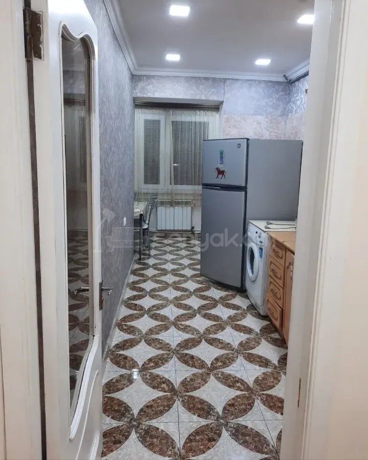 3 Սենյականոց Բնակարան, 70քմ, 3/9 հարկ, Նորմալ Վիճակում, Կահավորված