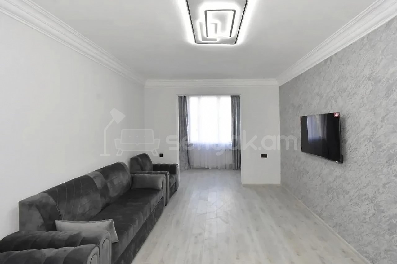 3 Սենյականոց Բնակարան, 80քմ, 5/9 հարկ, Կապիտալ Վերանորոգված