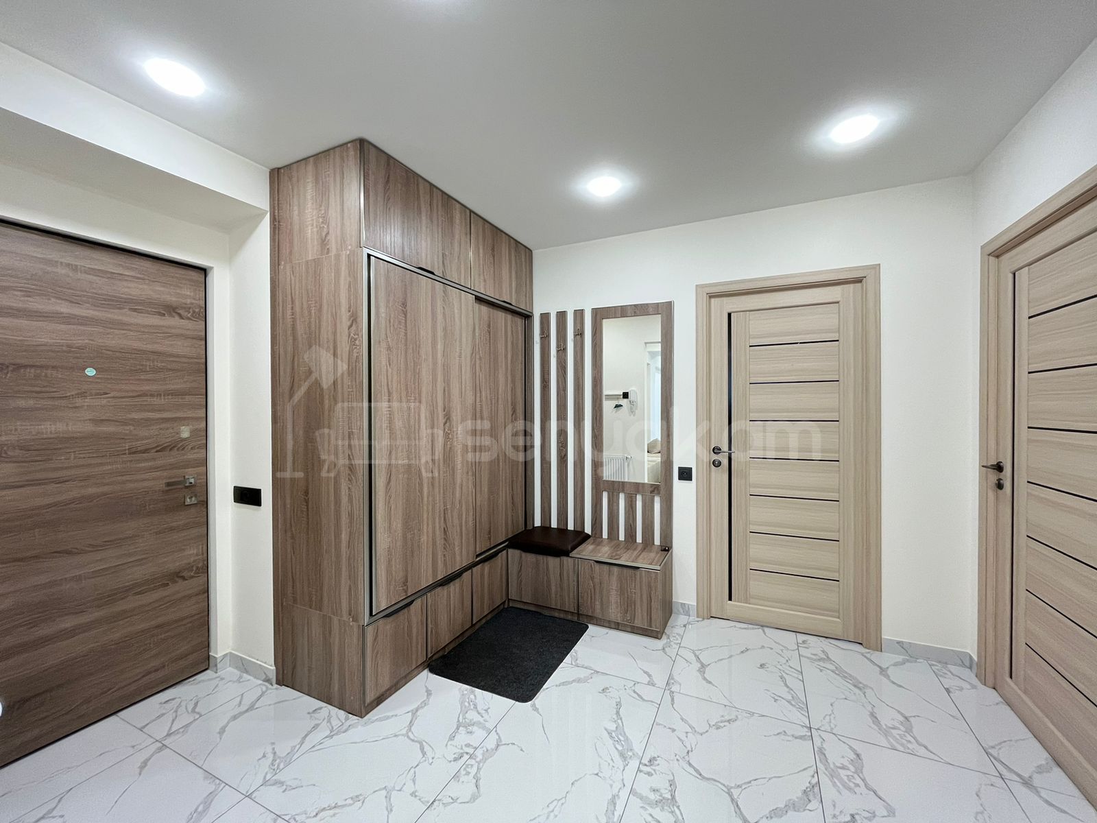 3 Սենյականոց Բնակարան, 92քմ, 9/9 հարկ, Կապիտալ Վերանորոգված, Կահավորված, Արևկող