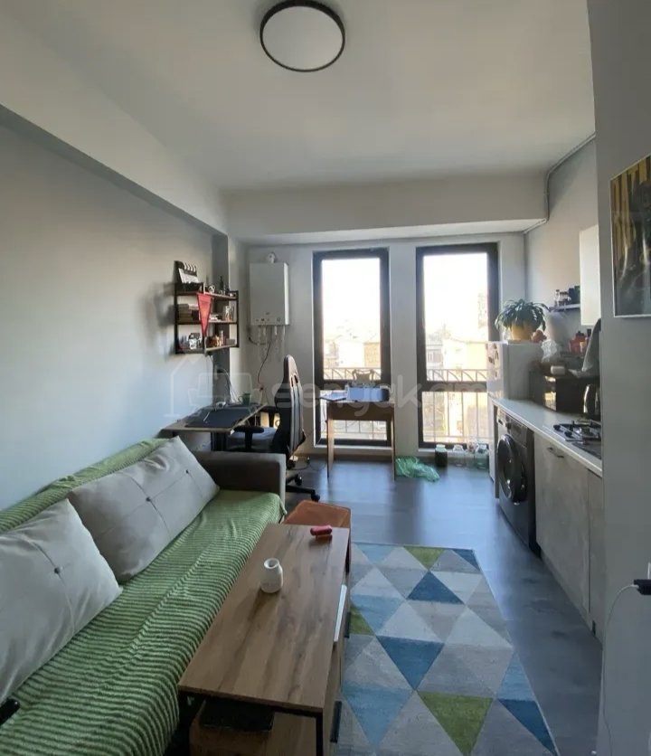 2 Սենյականոց Բնակարան, 50քմ, 3/9 հարկ, Կապիտալ Վերանորոգված, Կահավորված, Արևկող