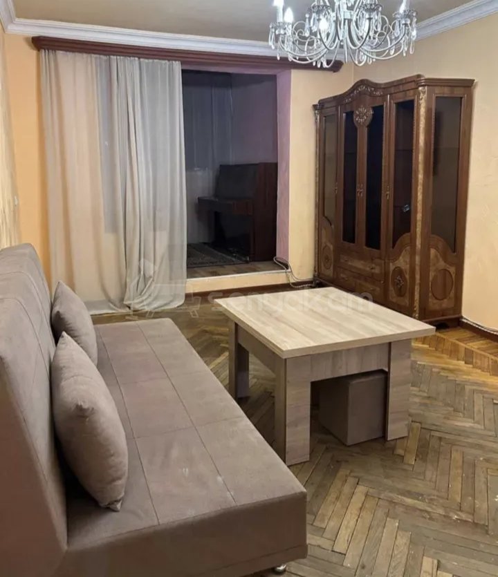 3 Սենյականոց Բնակարան Քարե Շենքում, 58քմ, 3/5 հարկ, Կապիտալ Վերանորոգված, Կահավորված, Արևկող