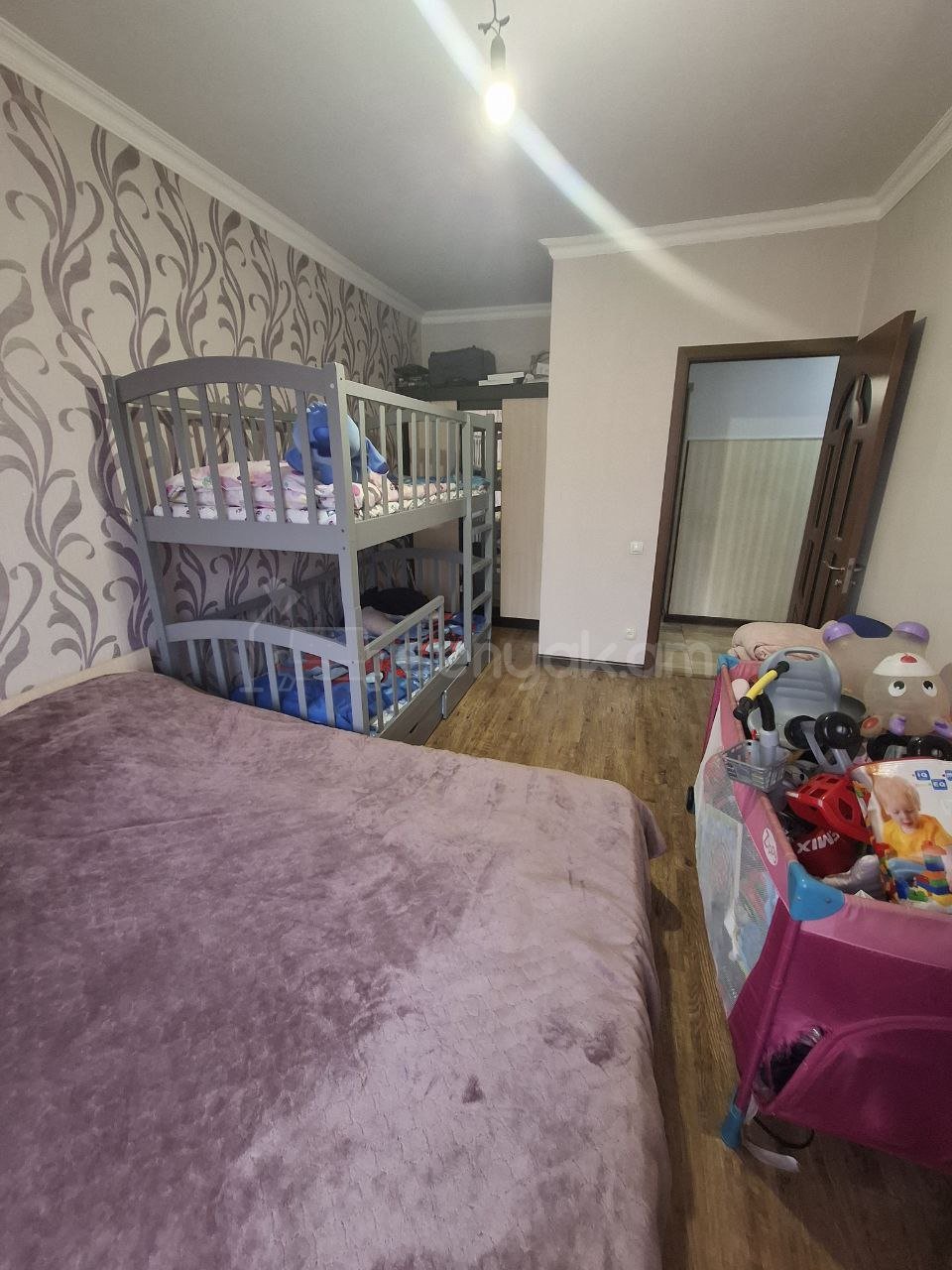 2 Սենյականոց Բնակարան Քարե Շենքում, 60քմ, 5/5 հարկ, Կապիտալ Վերանորոգված, Կահավորված