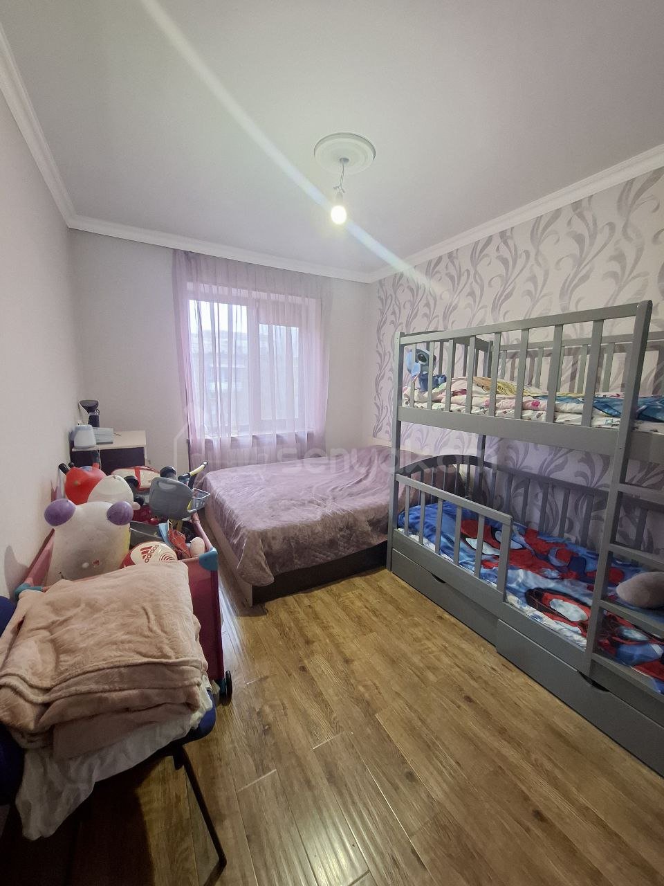 2 Սենյականոց Բնակարան Քարե Շենքում, 60քմ, 5/5 հարկ, Կապիտալ Վերանորոգված, Կահավորված