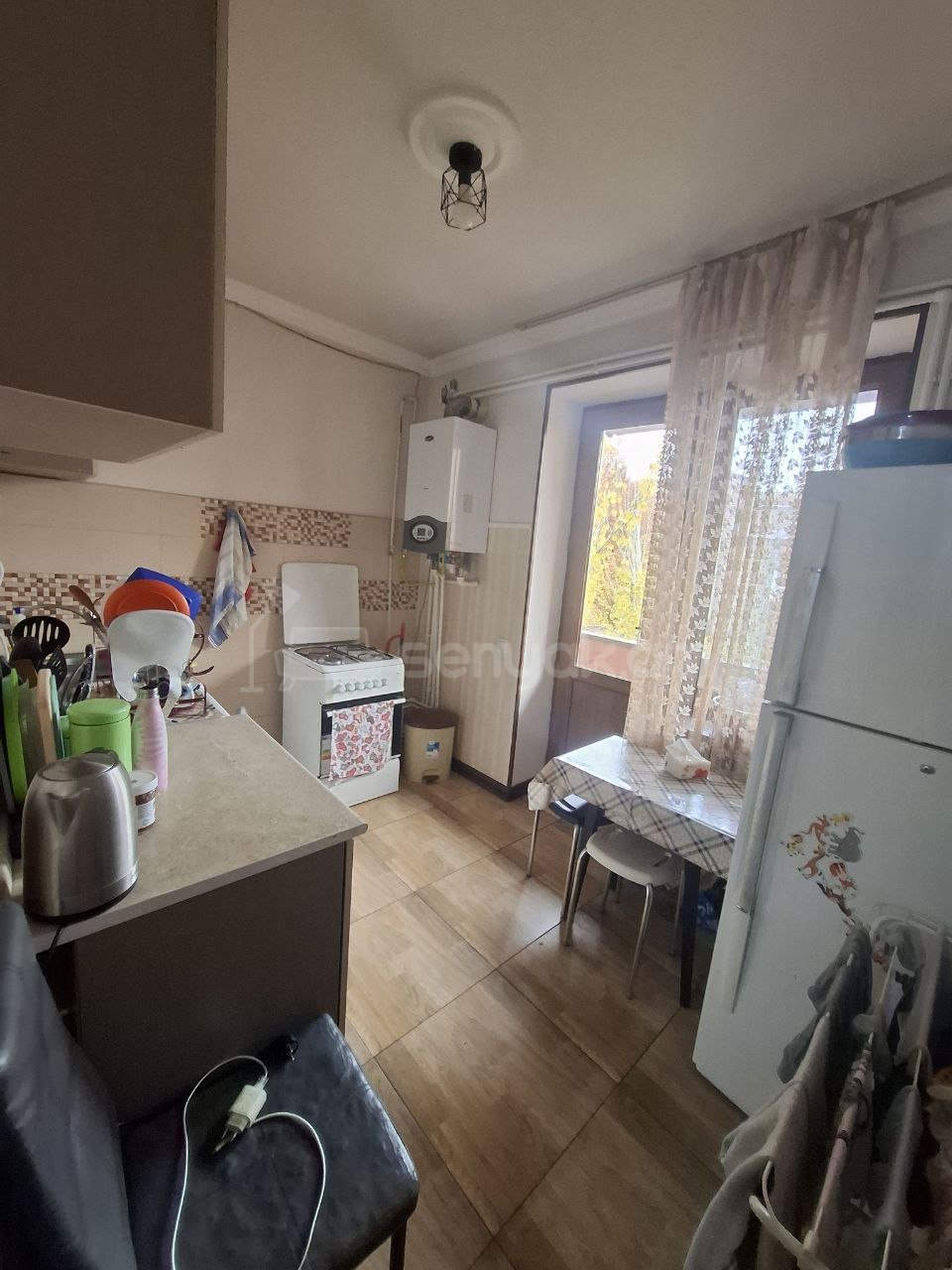 2 Սենյականոց Բնակարան Քարե Շենքում, 60քմ, 5/5 հարկ, Կապիտալ Վերանորոգված, Կահավորված