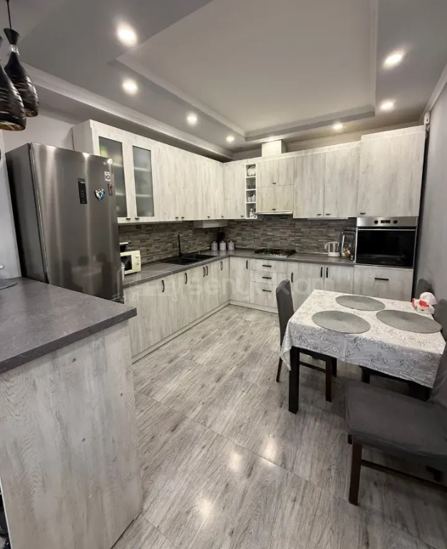 4 Սենյականոց Բնակարան Նորակառույցում, 123քմ, 8/12 հարկ, Դիզայներական Վերանորոգված