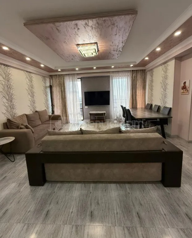 4 Սենյականոց Բնակարան Նորակառույցում, 123քմ, 8/12 հարկ, Դիզայներական Վերանորոգված