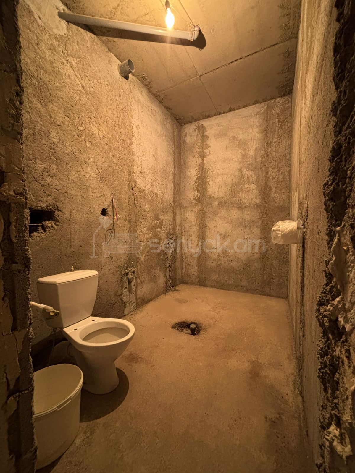 4 Սենյականոց Բնակարան Նորակառույցում, 110քմ, 1/16 հարկ, Զրոյական Վիճակում